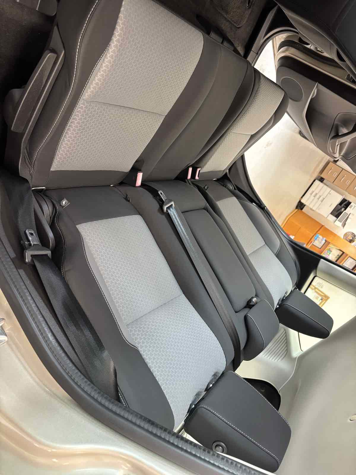 Used 2017 Ford C-MAX SE image 24