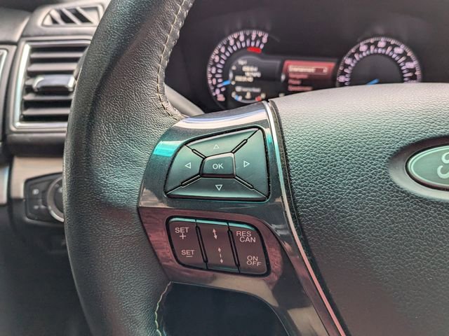 Used 2019 Ford Explorer Platinum image 22
