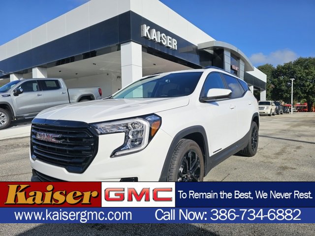 Certified 2022 GMC Terrain SLE w/ Driver Convenience Package image 1