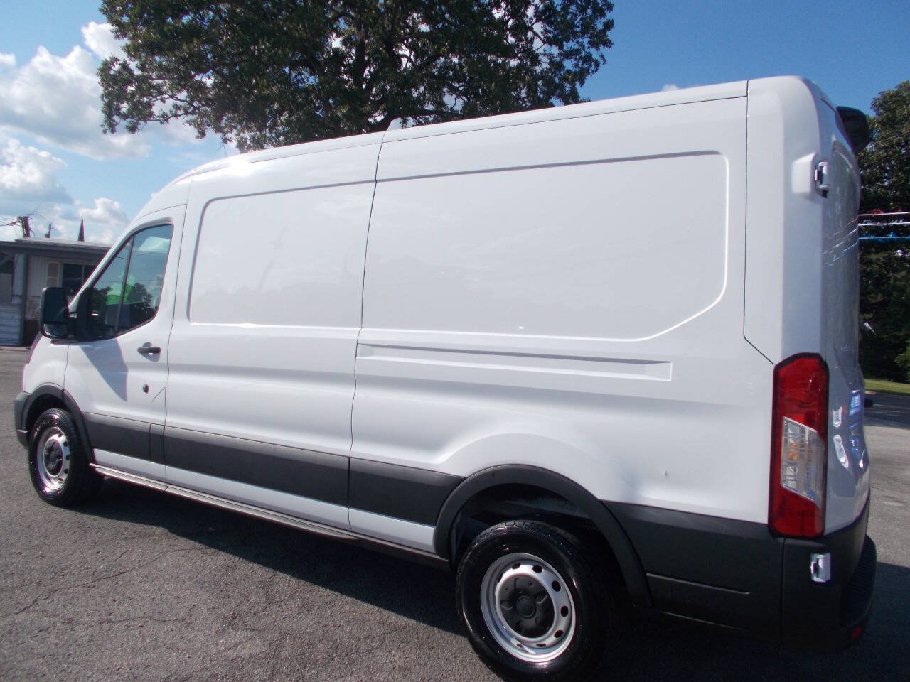 Used 2021 Ford Transit 250 Medium Roof RWD image 16