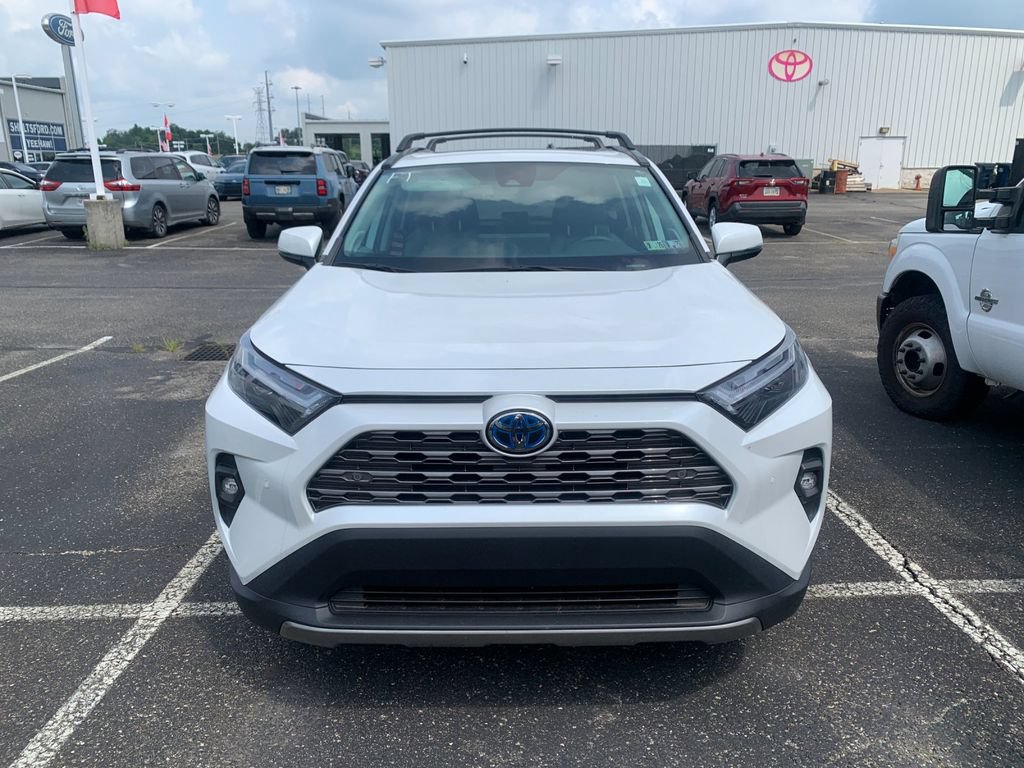 Used 2023 Toyota RAV4 Limited AWD/4WD image 7