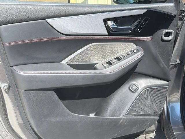 Used 2023 Acura MDX A-Spec AWD/4WD image 19