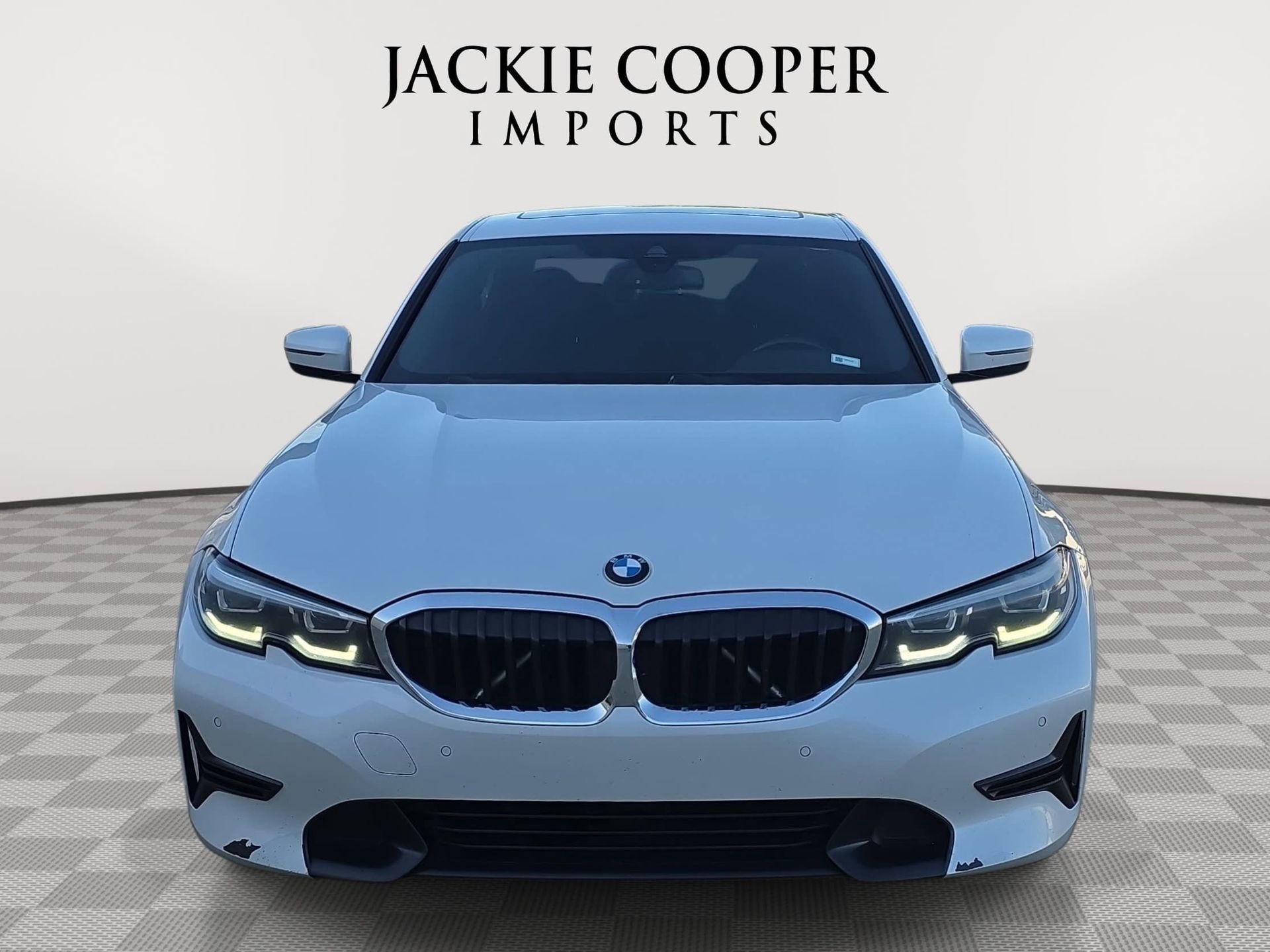 Used 2021 BMW 330i xDrive Sedan w/ Convenience Package AWD/4WD image 2