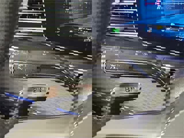 Used 2025 Mercedes-Benz GLE 53 AMG 4MATIC Coupe image 25