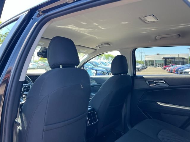 Certified 2023 Kia Sportage LX AWD/4WD image 11