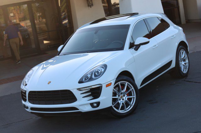 Used 2016 Porsche Macan S image 1