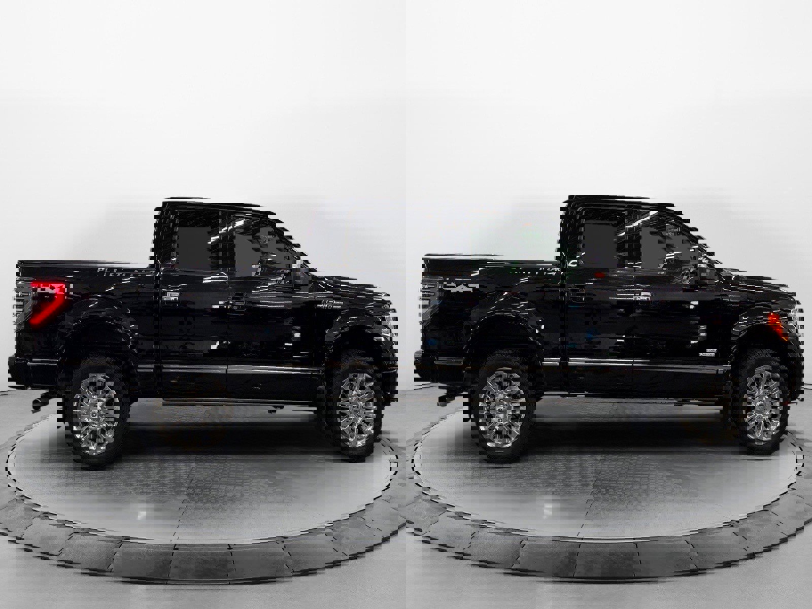 Used 2011 Ford F150 Platinum image 2