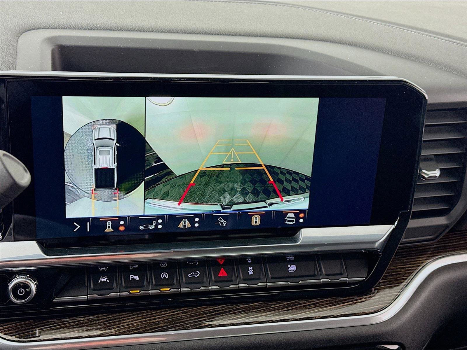 New 2026 GMC Sierra 1500 SLE w/ Preferred Package image 9