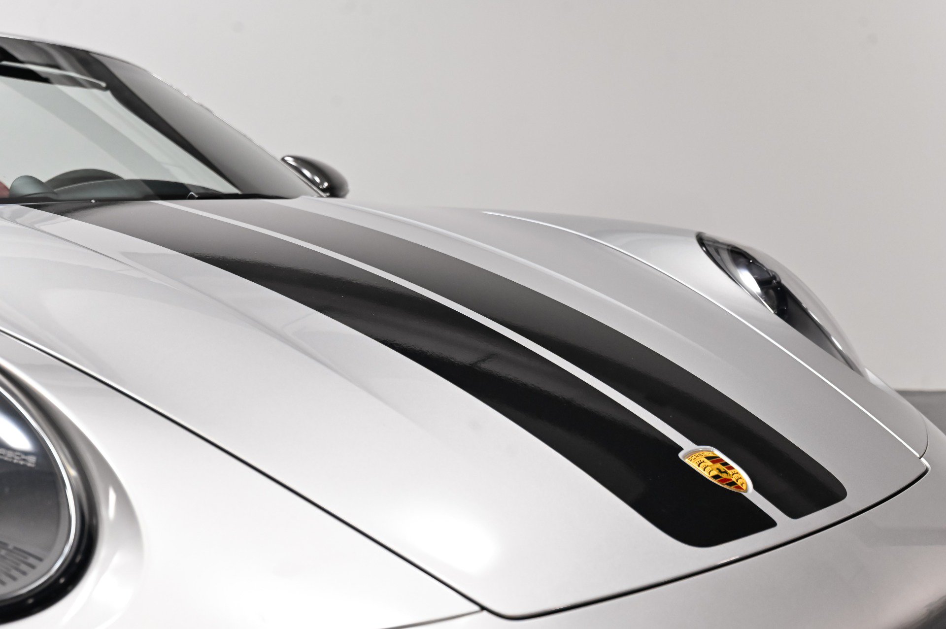 Used 2022 Porsche 911 Turbo S AWD/4WD image 15
