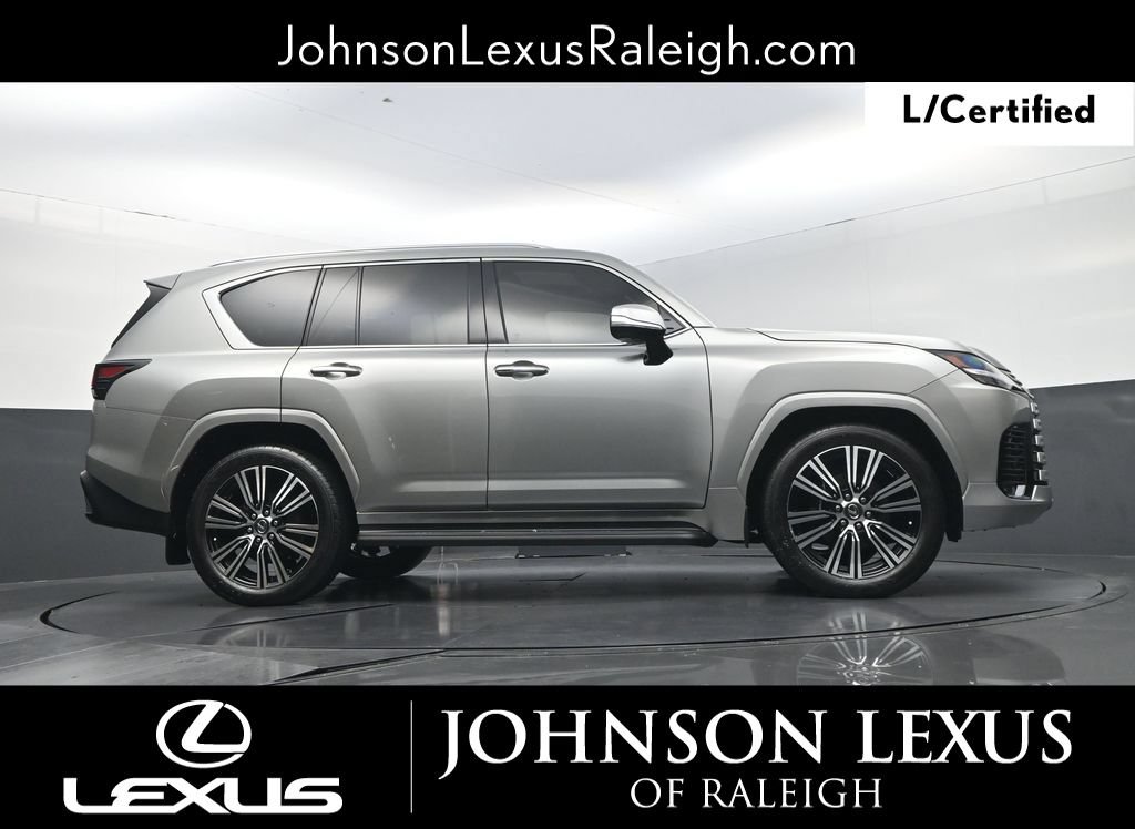 Certified 2024 Lexus LX 600 4WD w/ Luxury Package image 20