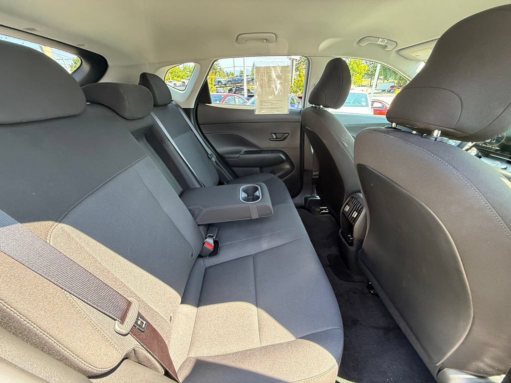 Certified 2025 Hyundai Kona SEL FWD image 16