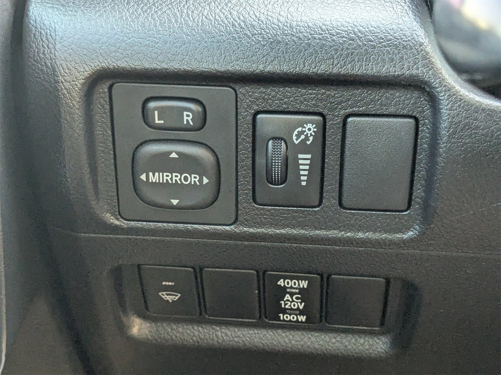 Used 2019 Toyota 4Runner SR5 Premium image 25