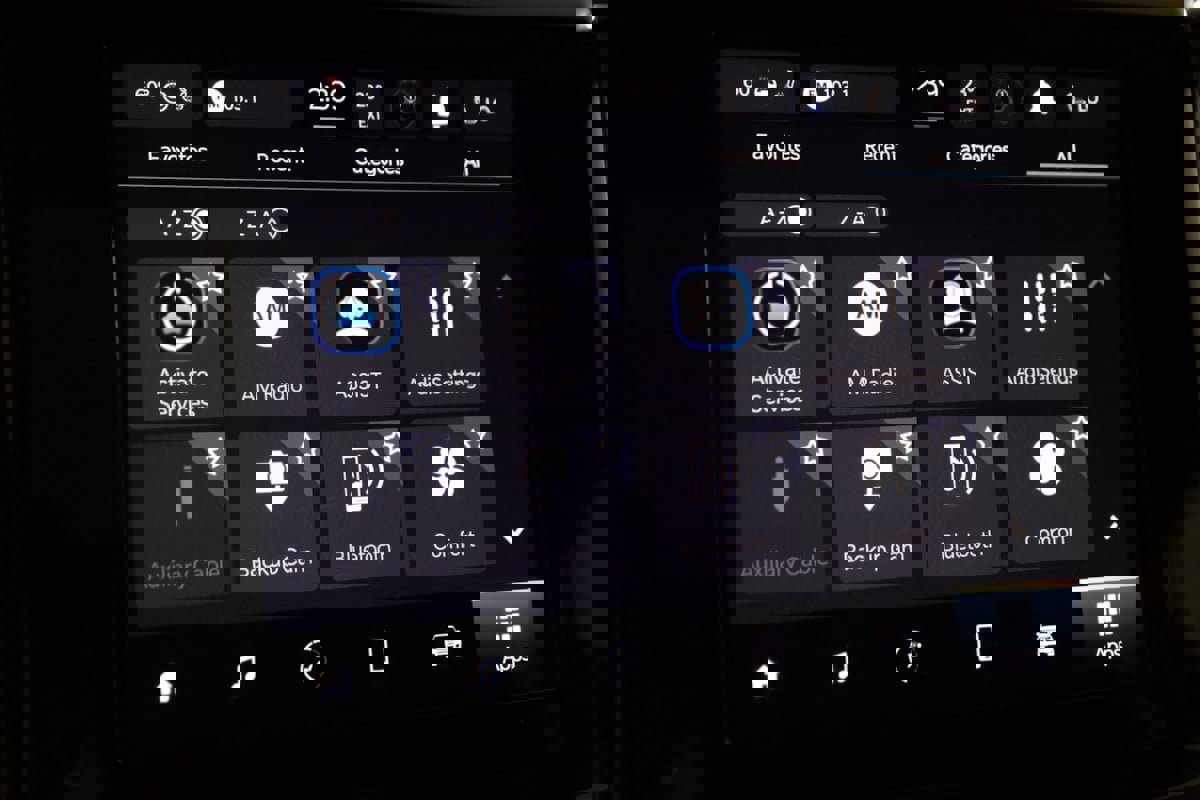 Used 2023 Jeep Grand Cherokee L Laredo image 33