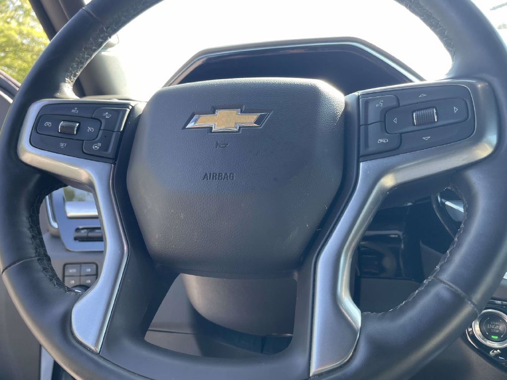 Used 2024 Chevrolet Silverado 1500 LTZ AWD/4WD image 29
