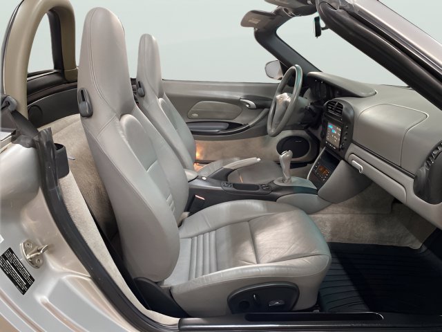 Used 2004 Porsche Boxster RWD image 55