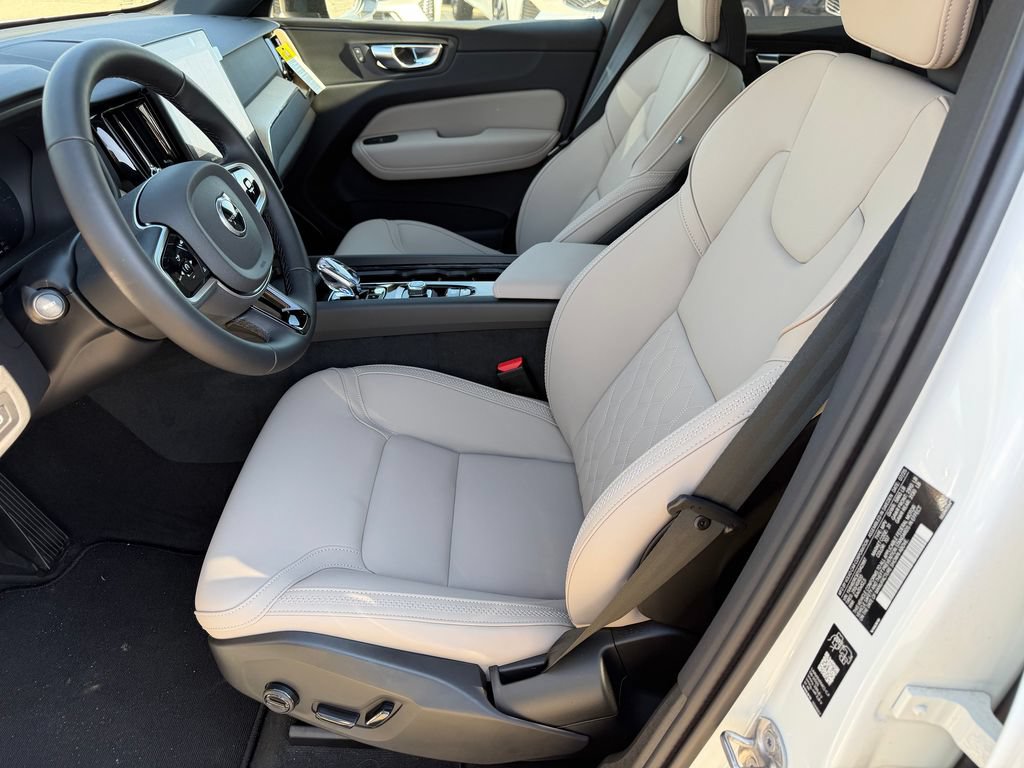 New 2026 Volvo XC60 T8 Plus w/ Climate Package AWD/4WD image 17