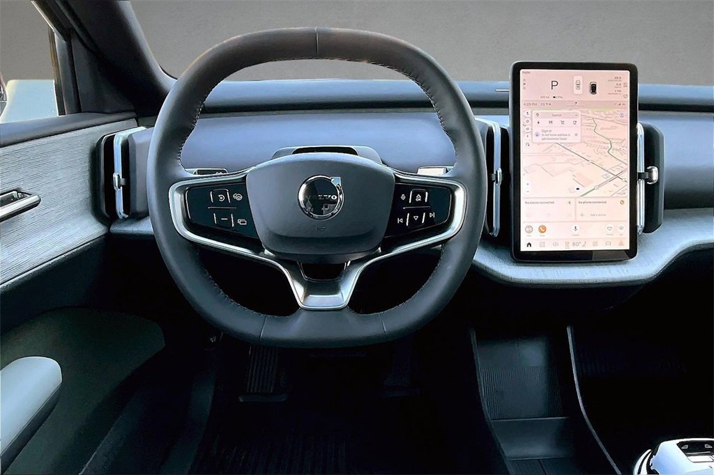 Used 2025 Volvo EX30 Plus w/ Climate Package image 8