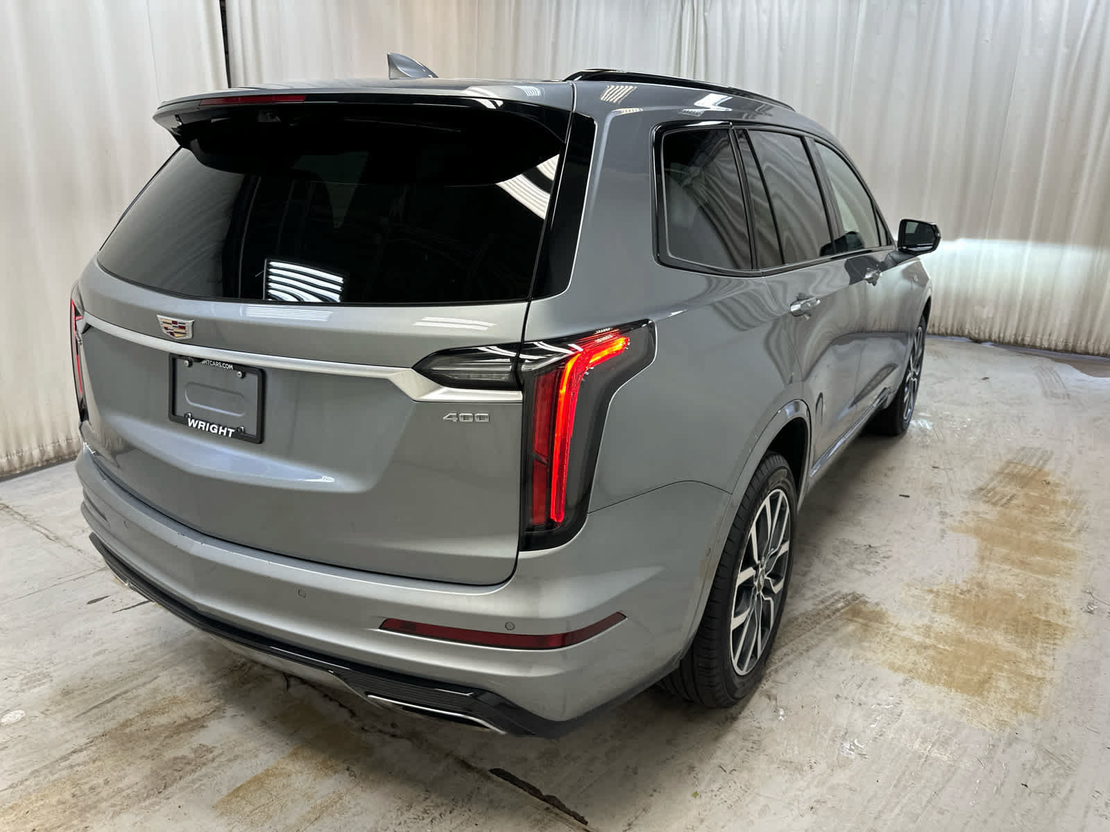 Used 2024 Cadillac XT6 Sport w/ Technology Package AWD/4WD image 12
