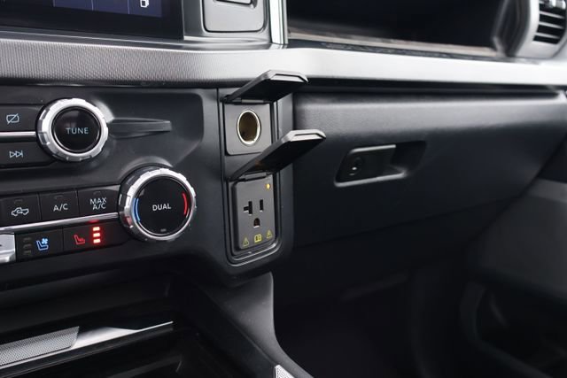 Used 2024 Ford F350 Platinum image 29