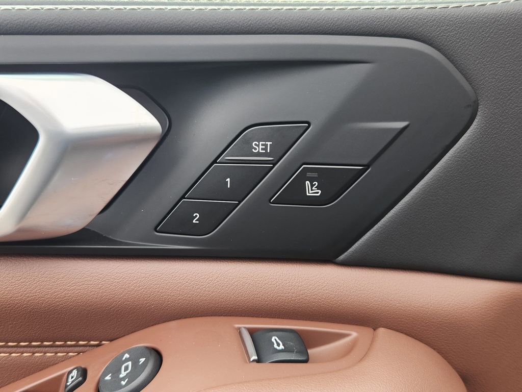 New 2026 BMW X5 xDrive50e AWD/4WD image 17