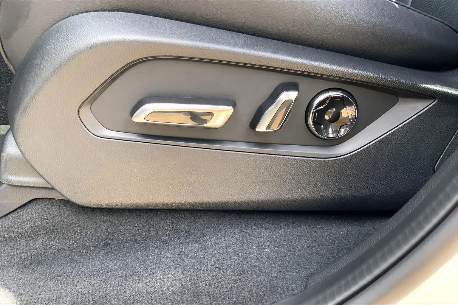 Used 2026 Acura MDX w/ Technology Package FWD image 33