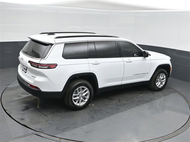 New 2025 Jeep Grand Cherokee L Laredo image 31
