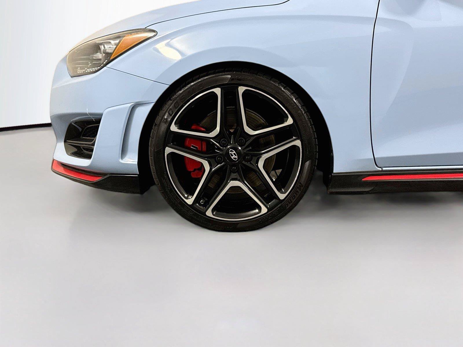 Used 2020 Hyundai Veloster N w/ Performance Package FWD image 31