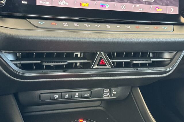 New 2026 Dodge Charger Daytona Scat Pack w/ Track Package image 17