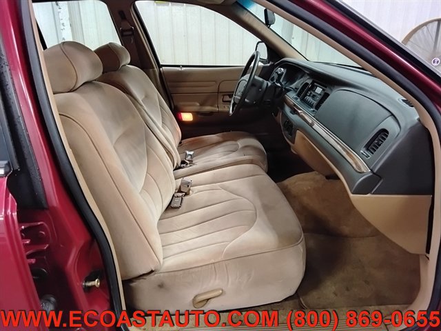 Used 1995 Ford Crown Victoria RWD image 14