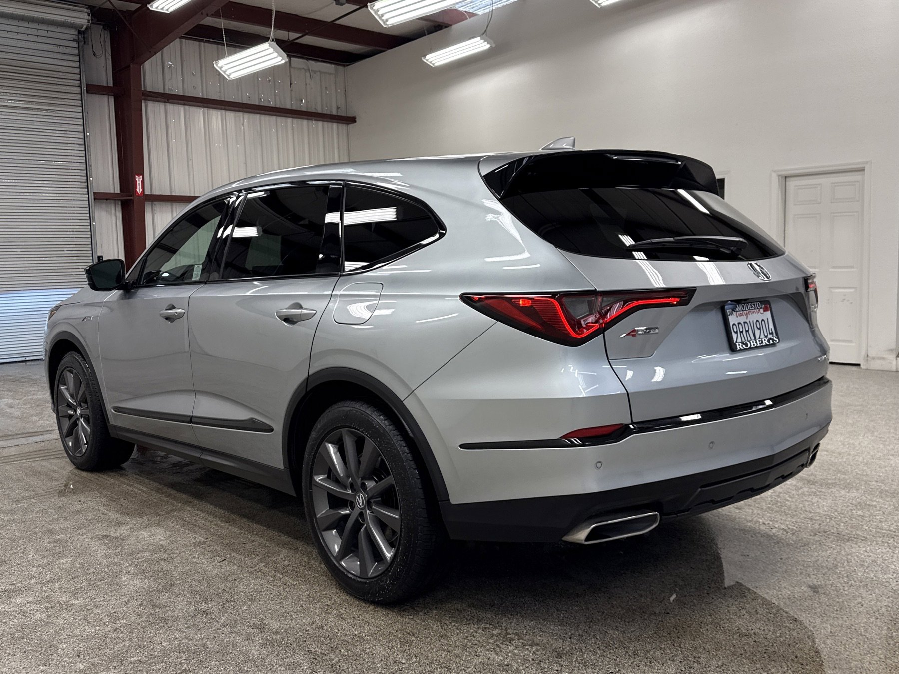 Used 2025 Acura MDX A-Spec image 15