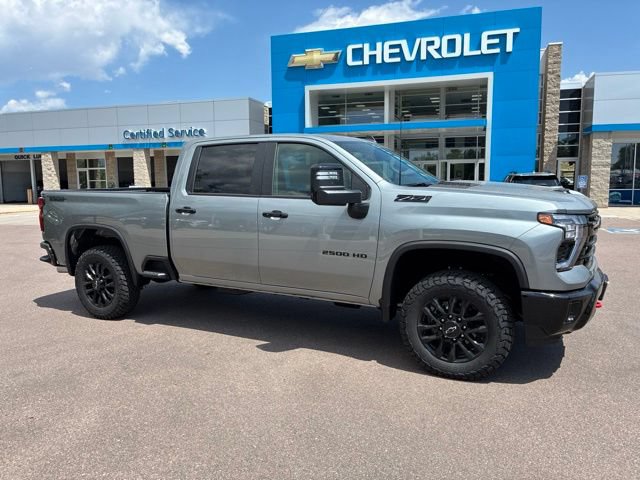 New 2026 Chevrolet Silverado 2500 LT w/ Trail Boss Package AWD/4WD image 1