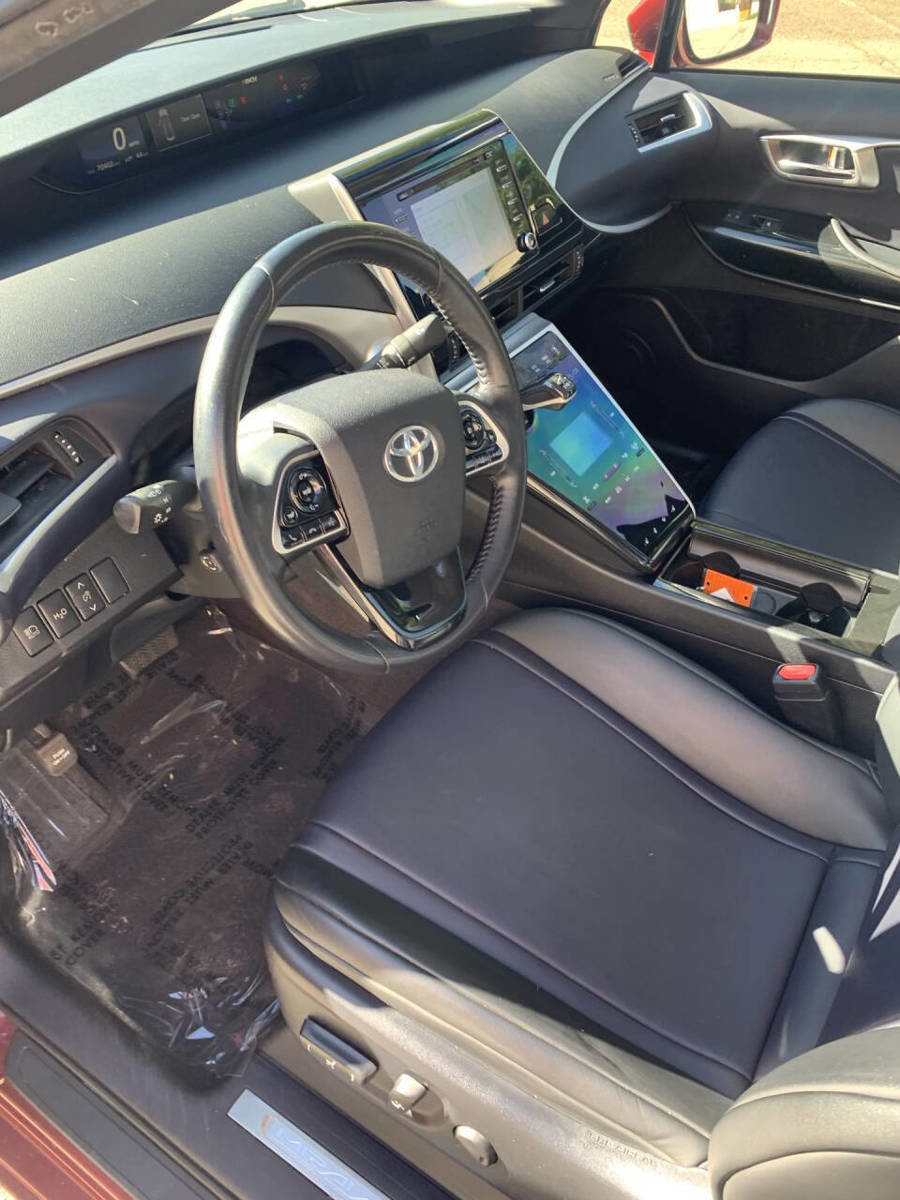Used 2018 Toyota Mirai image 14