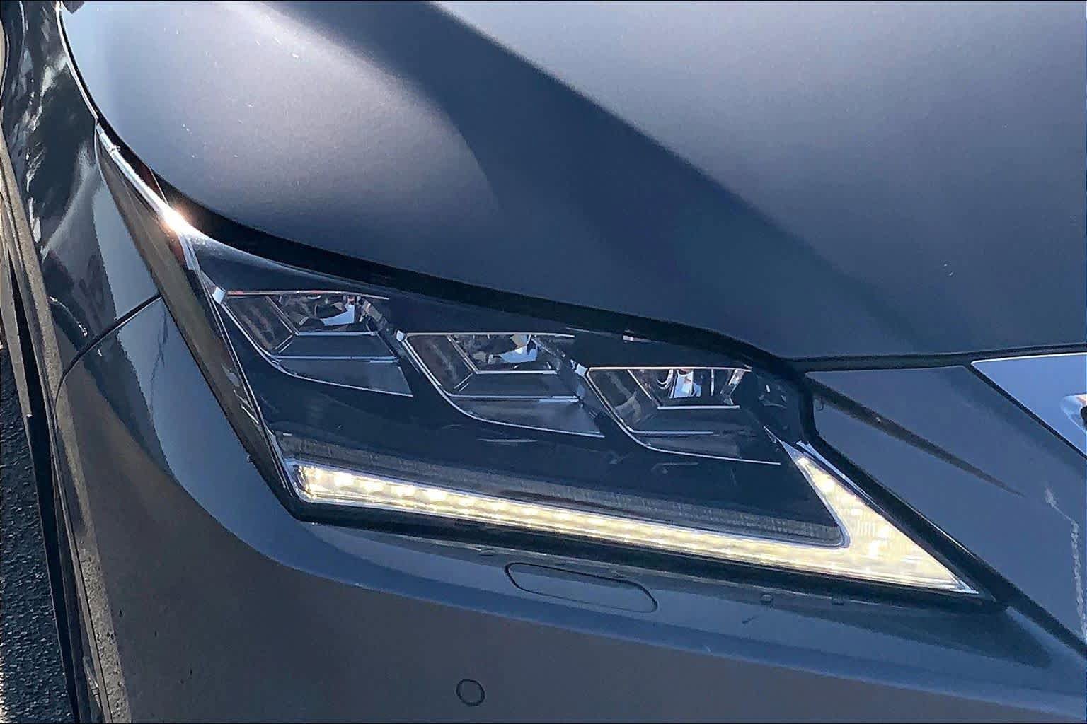 Used 2019 Lexus RX 450h F Sport w/ Navigation Package AWD/4WD image 28