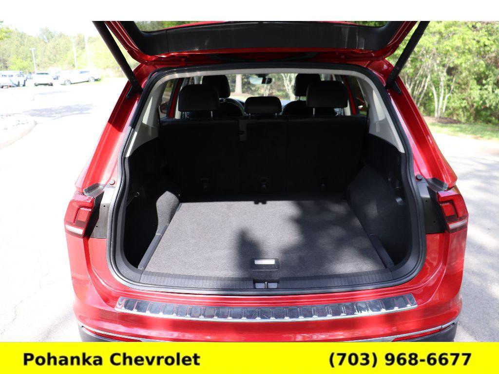 Used 2022 Volkswagen Tiguan SE AWD/4WD image 25