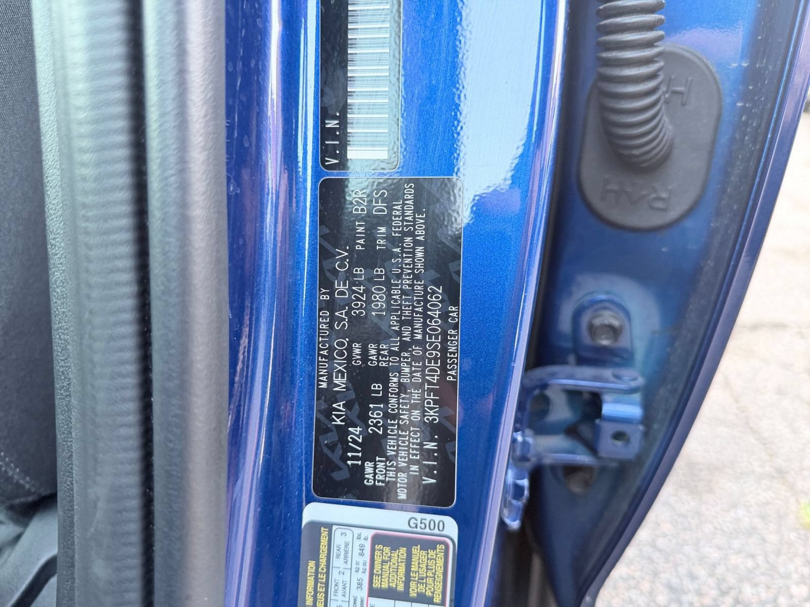 Used 2025 Kia K4 FWD image 28