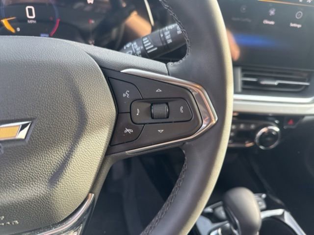 New 2026 Chevrolet Trax LT w/ Driver Confidence Package image 16