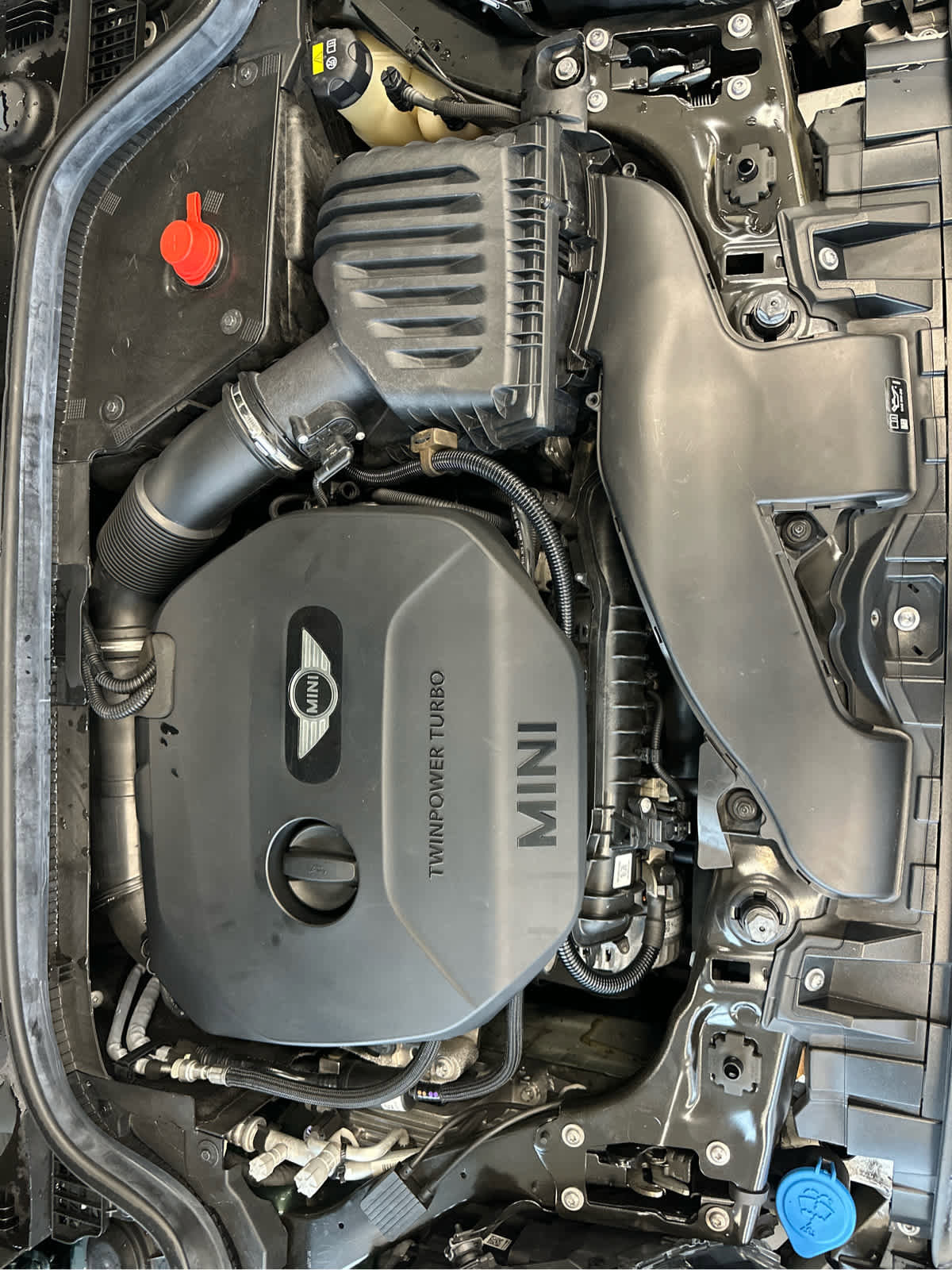 Used 2019 MINI Cooper 4-Door Hardtop image 22