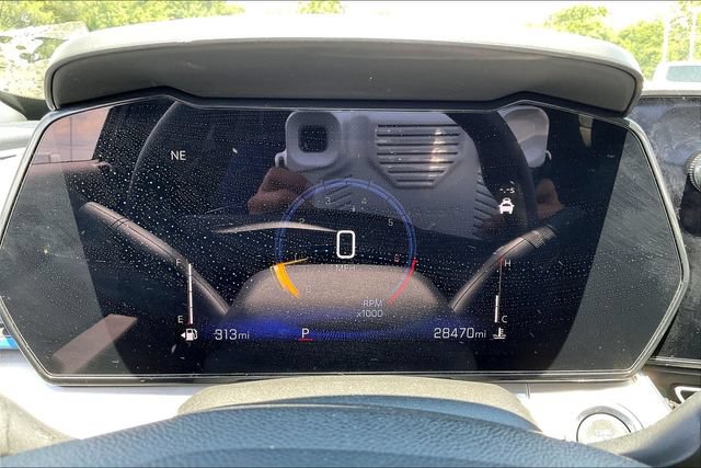 Used 2025 Chevrolet Trax LT FWD image 10