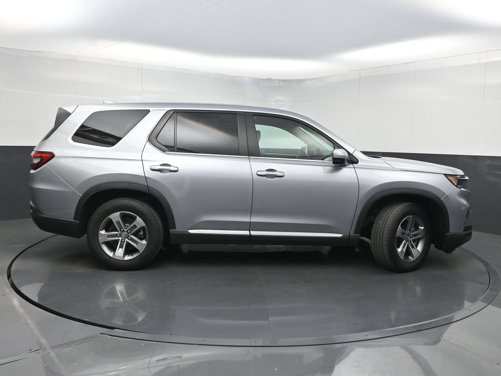 Used 2023 Honda Pilot EX-L image 43