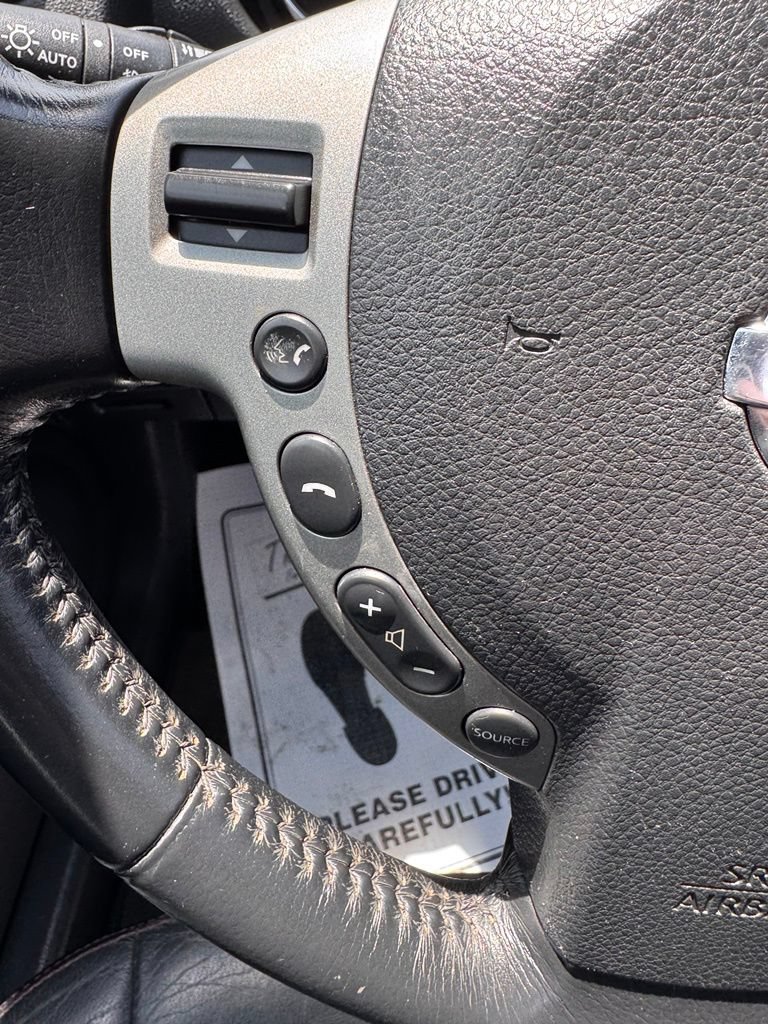 Used 2012 Nissan Rogue SL FWD image 26