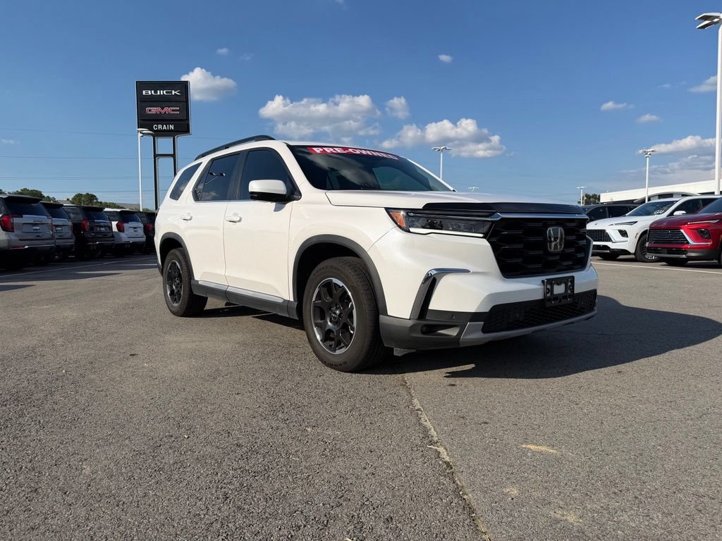 Used 2025 Honda Pilot EX-L image 4