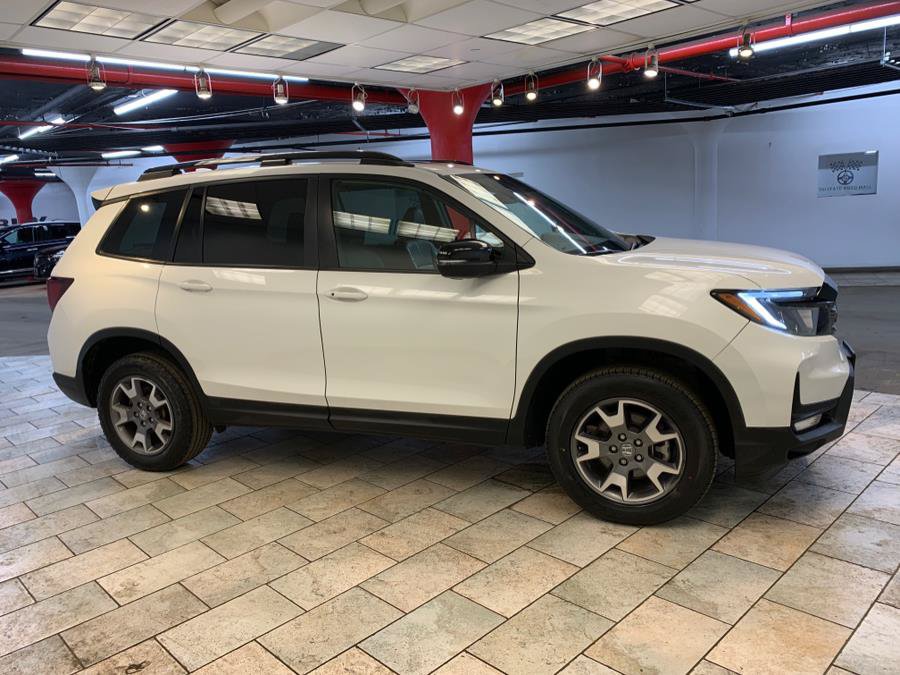 Used 2022 Honda Passport TrailSport image 10