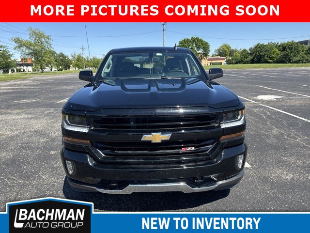 Used 2018 Chevrolet Silverado 1500 LT w/ All Star Edition AWD/4WD image 3