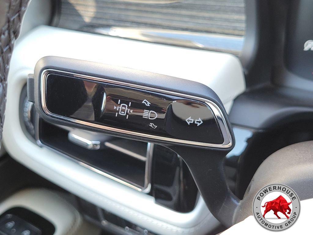 Used 2022 Lincoln Aviator Black Label w/ Dynamic Handling Package AWD/4WD image 33