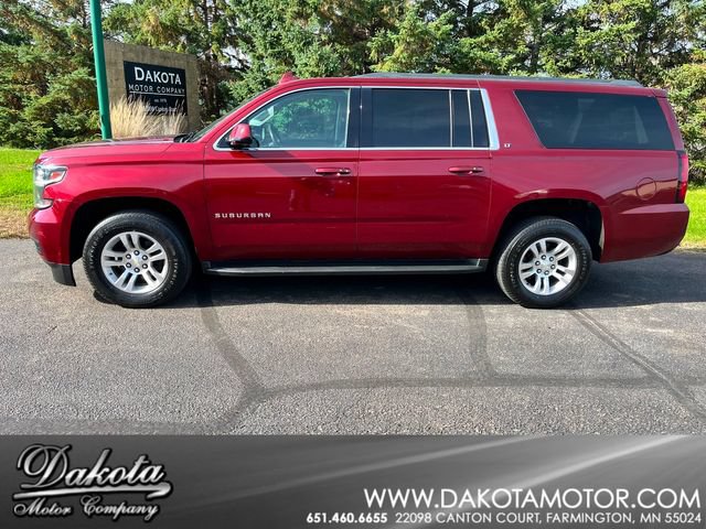 Used 2016 Chevrolet Suburban LT w/ Luxury Package AWD/4WD image 1