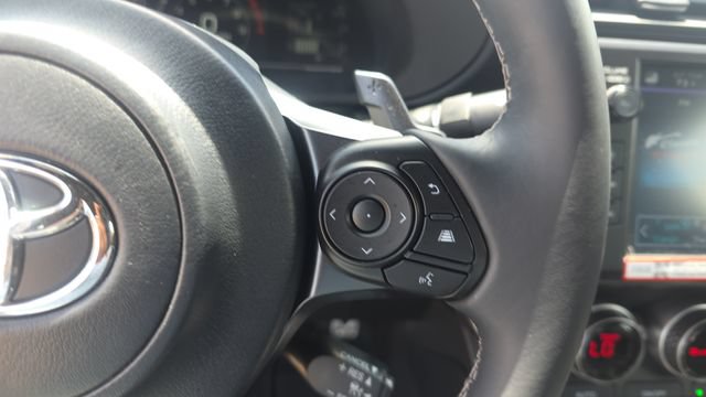 Used 2025 Toyota GR86 Premium RWD image 21