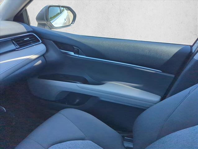 Used 2024 Toyota Camry LE AWD/4WD image 25