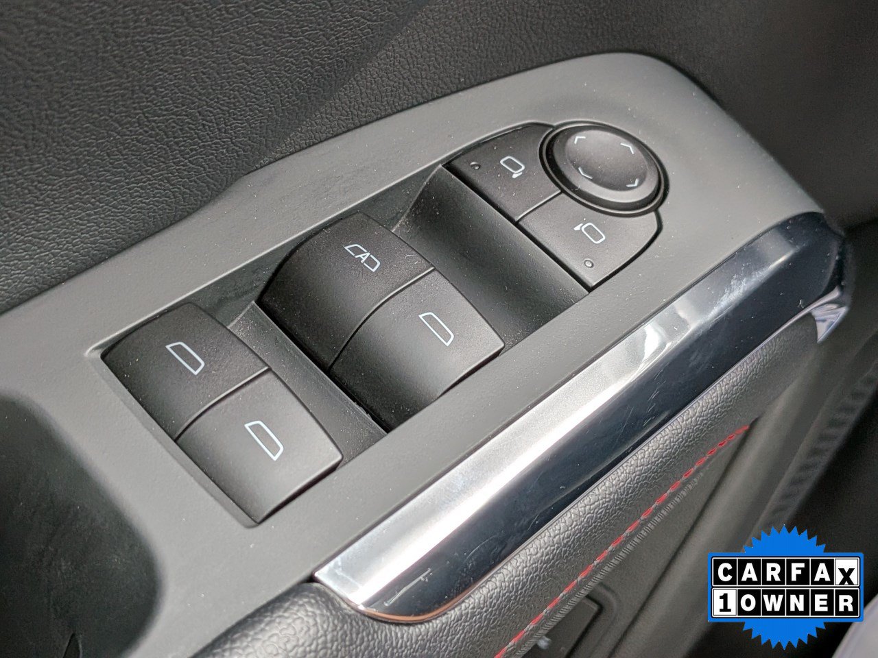Used 2026 Chevrolet Traverse Z71 AWD/4WD image 32