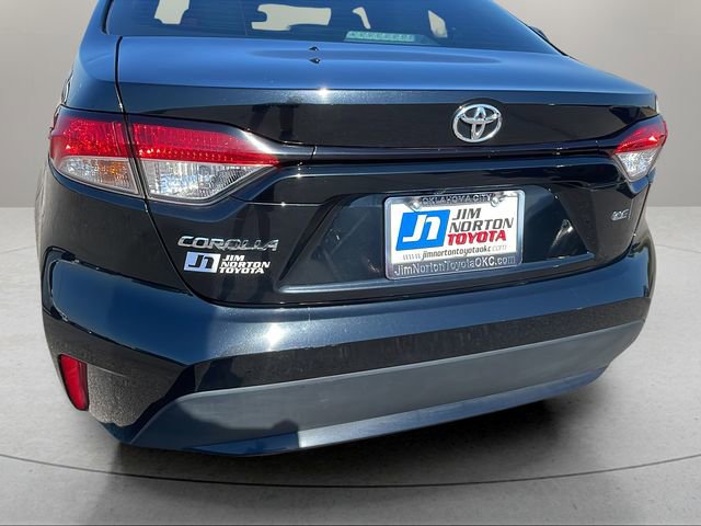 Used 2021 Toyota Corolla LE FWD image 12