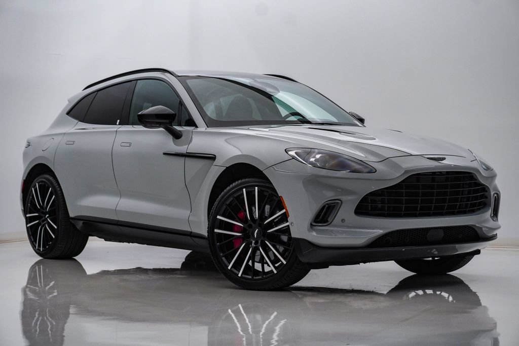 Used 2023 Aston Martin DBX AWD/4WD video 1
